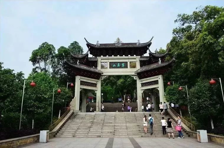五一小长假,宜宾咋个耍?