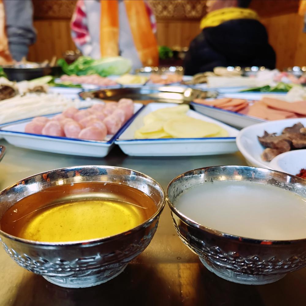 酥油茶青稞酒