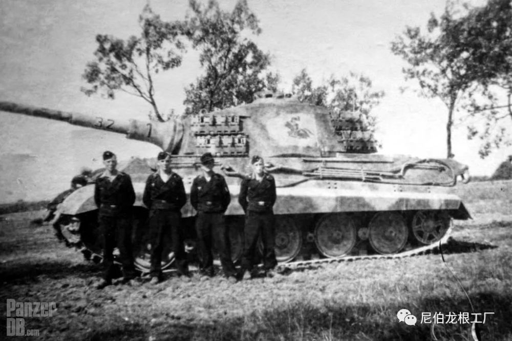 小专题:第505重型装甲营121号虎式坦克及其余部分初期
