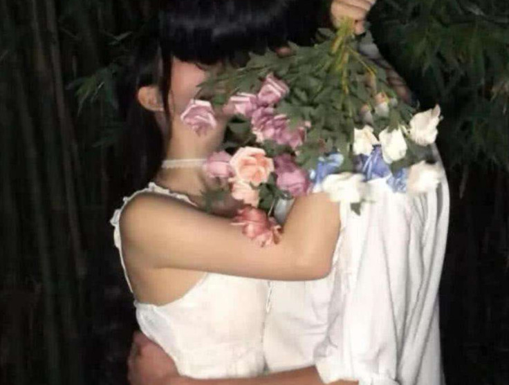 小学生"早恋"聊天曝光,看完扛不住,直女:把我50米大刀