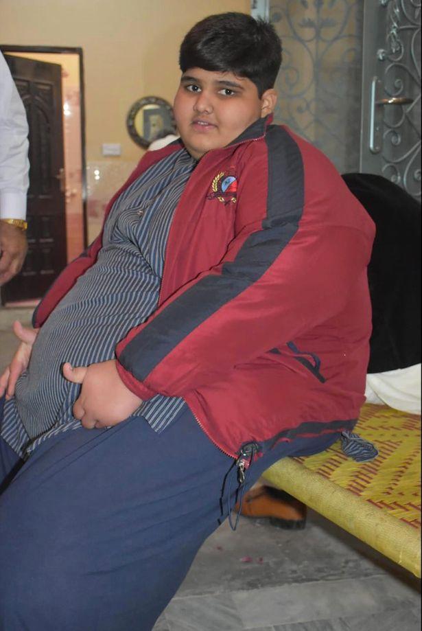 全球最胖男孩:10岁重达394斤,胃口超好,肚子像个无底洞