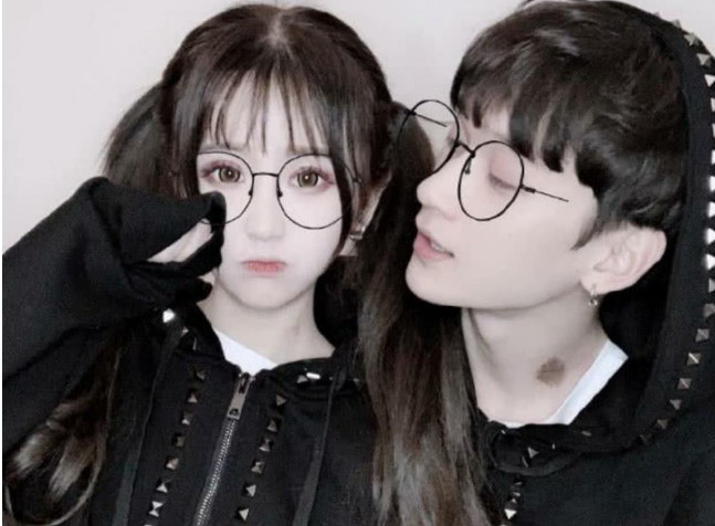 毛宸宸的女人缘有多好?顾茜茜与他穿情侣装,允恩主动找他互动!
