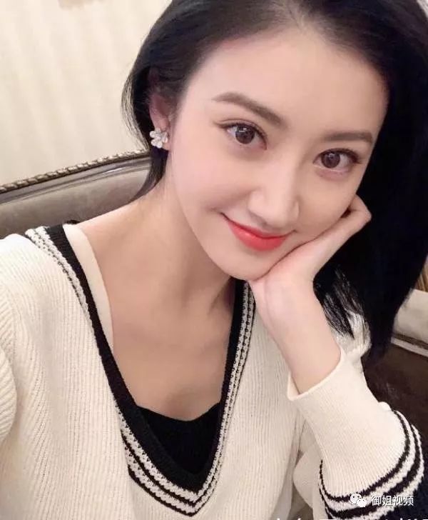 张继科深夜发文祝前女友夺冠,意味深长,粉丝:这算是不