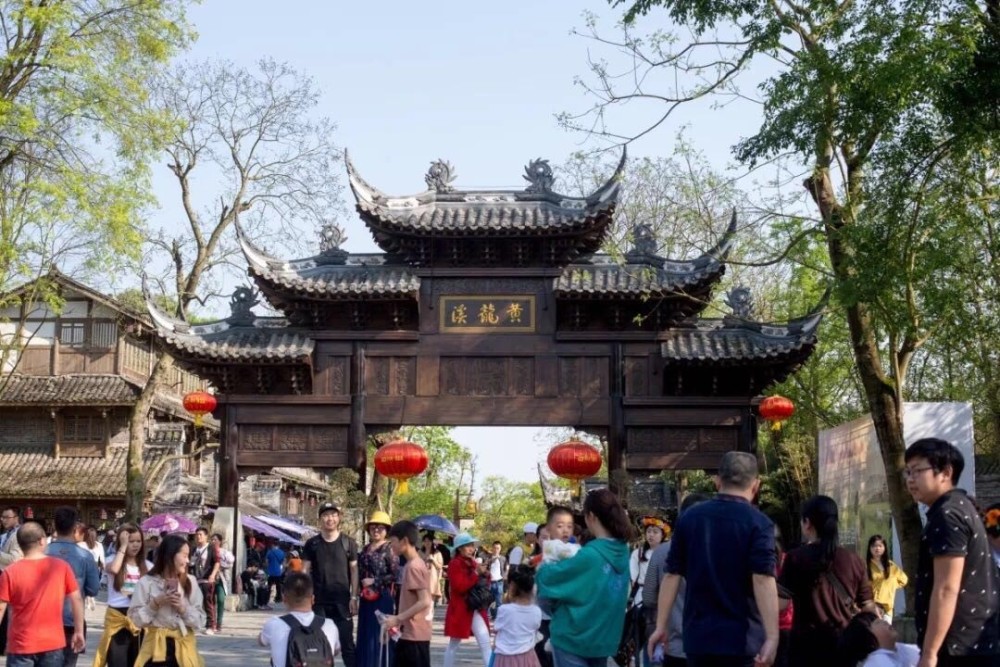 熊猫迷,好吃嘴,弄潮儿,自驾行,五一360°攻略,玩转成都