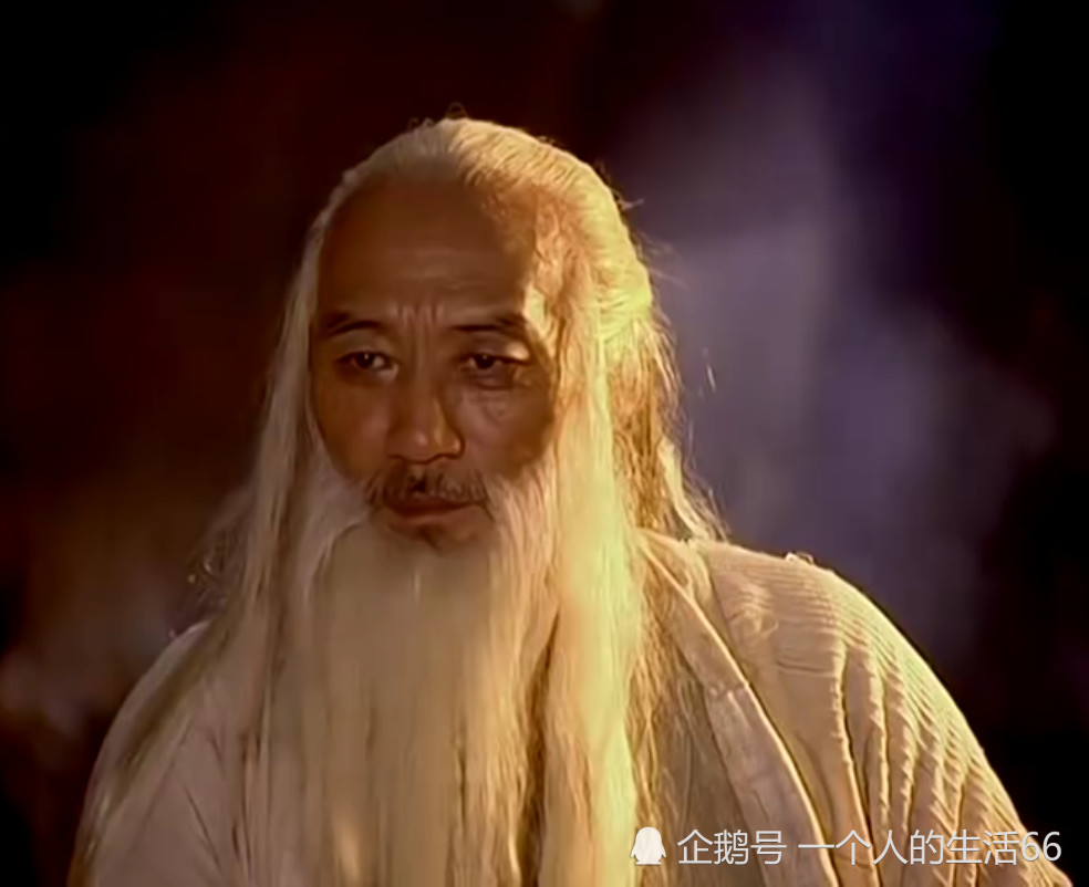 笑傲江湖:要是风清扬和东方不败两大高手巅峰pk,你更看好谁?