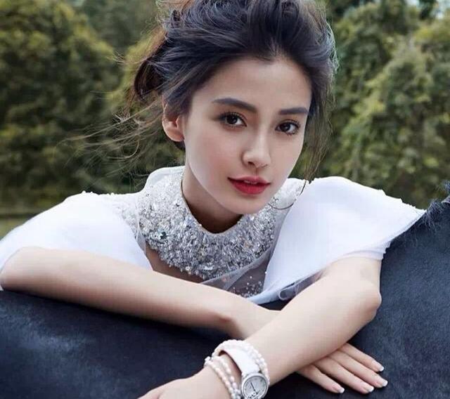 嘴巴长得好看的明星,王源的花瓣唇,杨洋的唇最迷人