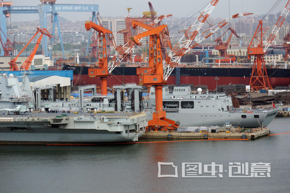 经典角度细看国产航母飞行甲板画线 与辽宁舰有所不同