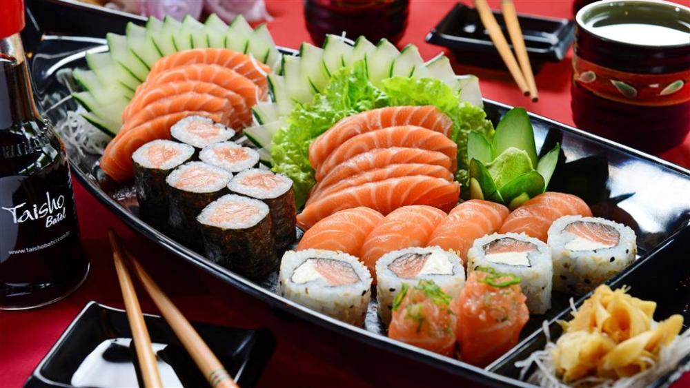 女大学生热爱的日本料理 一口就能吞下的寿司 方便又美味 看点快报