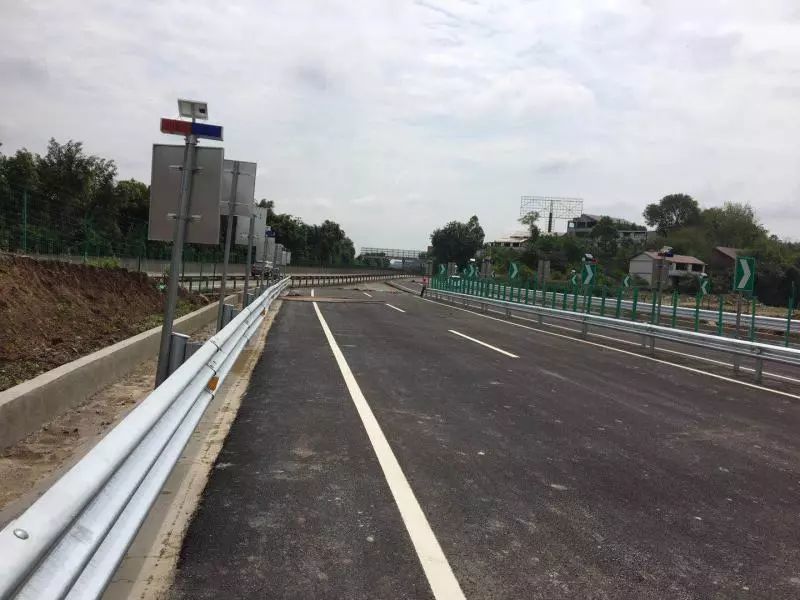 资中人,g76厦蓉高速公路将实行交通管制