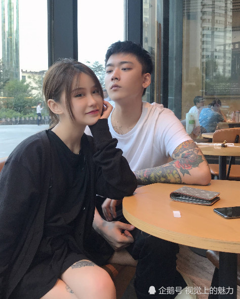 看到崔晋和瑜妹妹在一起后,网友的评论,你没内涵真看不出来啥意思!