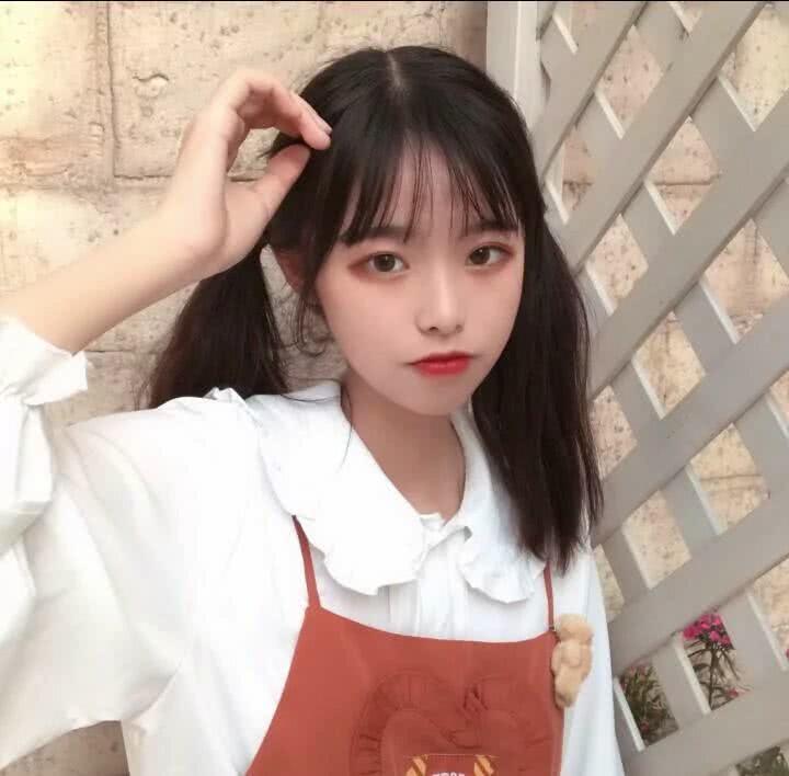最近"好嗨哟"闺蜜头像火了,张张刷爆少女心,00后:心动
