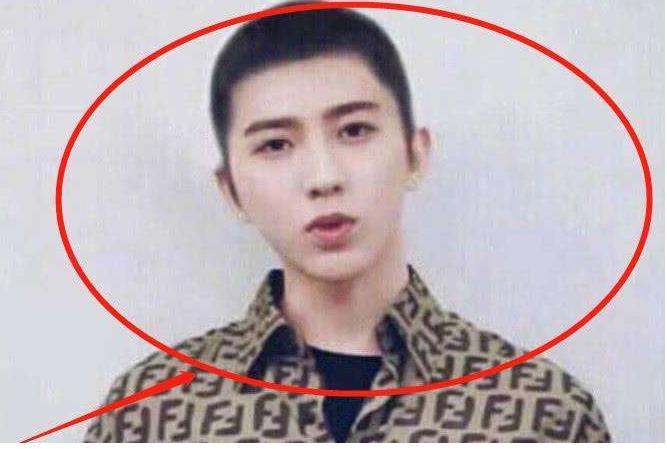 蔡徐坤素颜照大量曝光,"娘炮"此生无缘?网友:好man好帅!