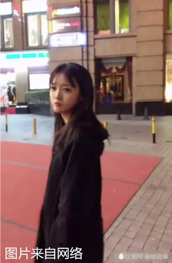路人镜头下的套路璐曝光,网红真实模样原来是这样,网友:告辞