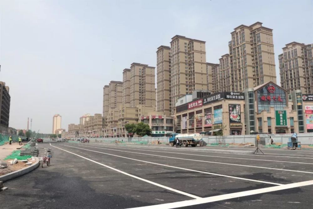2019年5月10日拍摄 可施工区段主路通车倒计时…… ★ 新源道 2019年