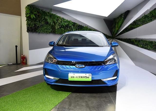 不到15万就能买到续航超过400公里的纯电动汽车?