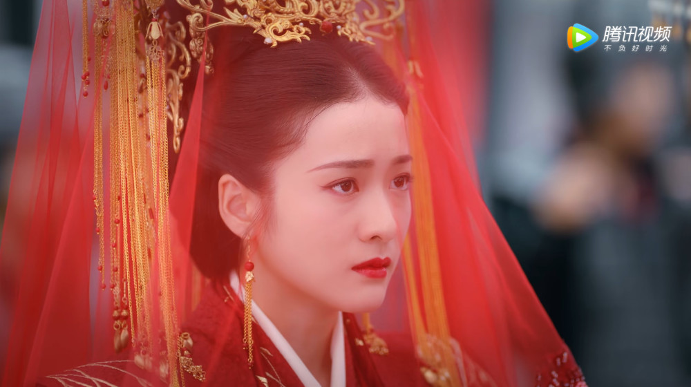 张雪迎在《白发》美出天际,沐浴照说明一切,怪不得3个