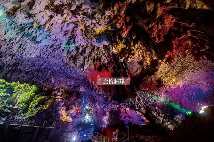 "520"如何浪漫度过?一起来看广西通灵大峡谷的溶洞奇观吧!