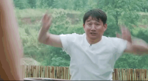 papitube遭继续起诉;快手电商推