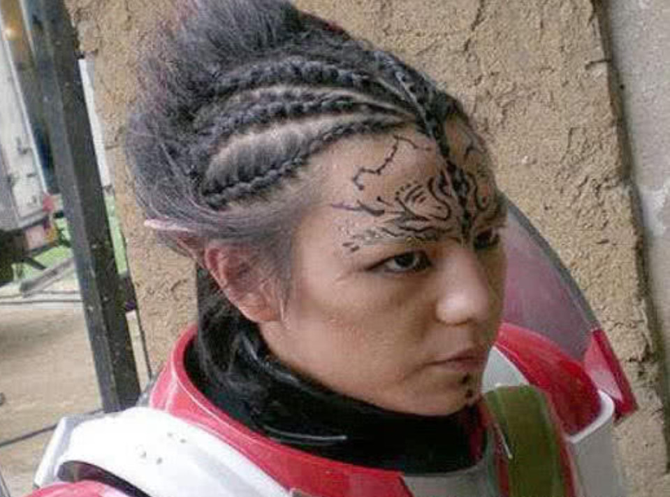 当《铠甲勇士》摘下头盔后,刑天辣眼睛,唯独他最帅