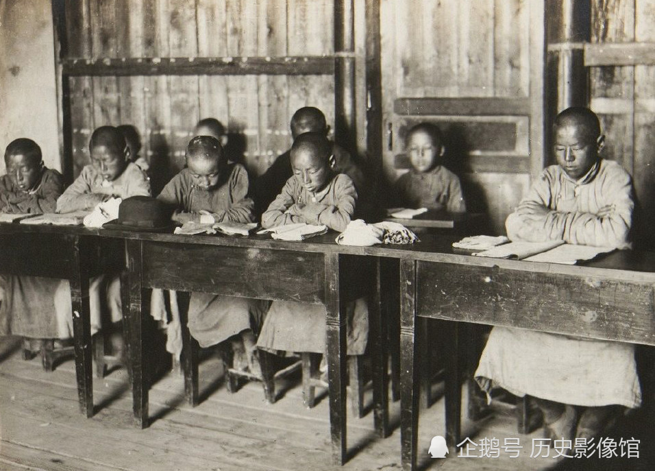 罕见老照片:1920年代中国老百姓生活百态,谁能想到的?