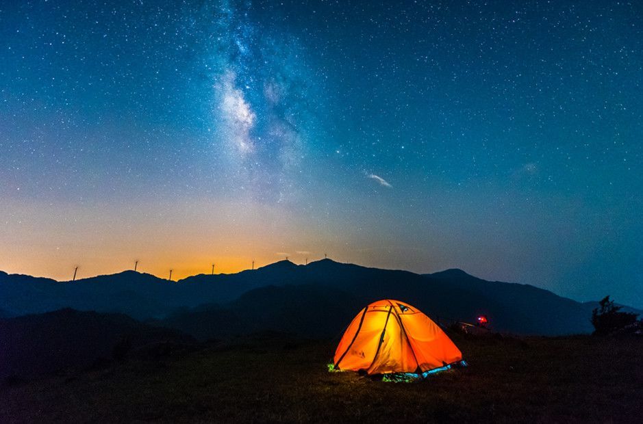 草地嬉戏,星空露营,桫椤谷漂流,今年六一我们与孩子这样过!