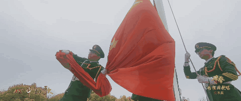 歌唱祖国,为上海打call!东华追梦人唱响青春之歌