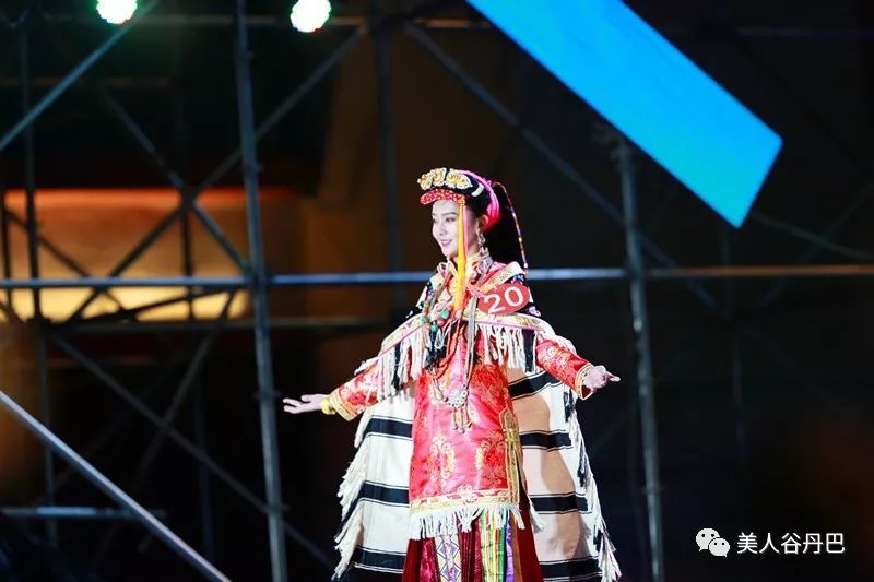 "金花"——德吉拉姆