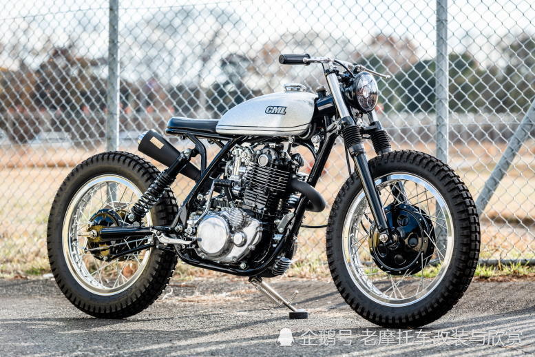 日本本土改装的雅马哈经典车型sr400糖果漆作品