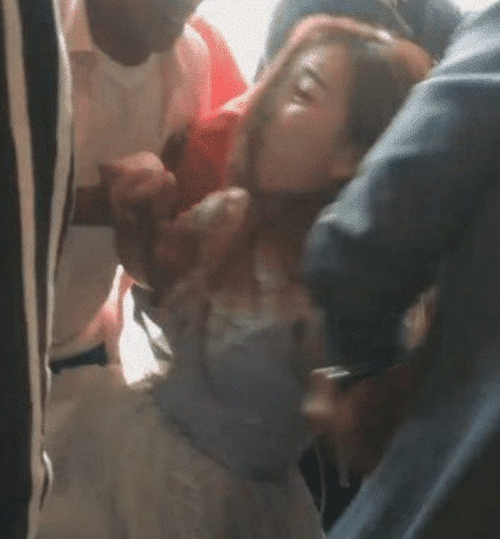 亲爱的小伙伴们,你遇到这种低俗的婚礼恶搞的情况吗?