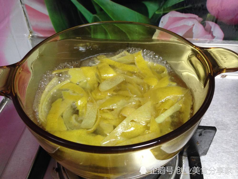 柚子皮对健康有4大功效,这样制作好吃又健康
