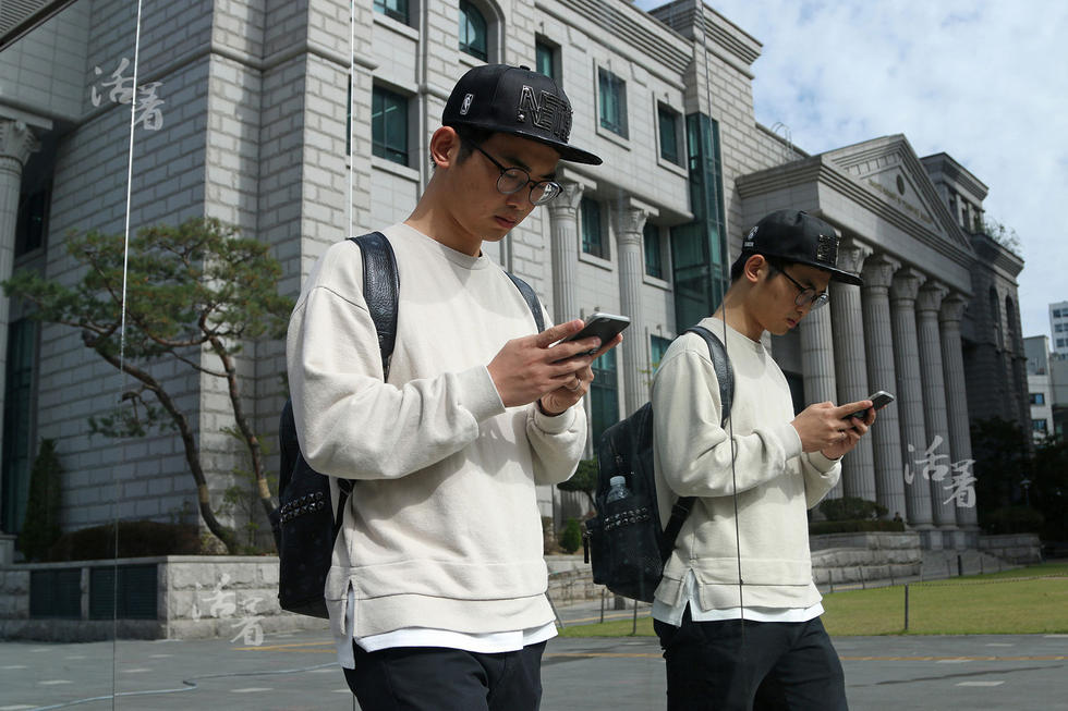 韩流中的逐金者:代购女孩每晚睡4小时