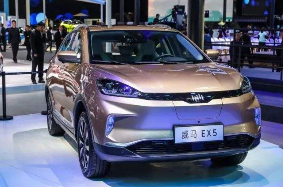 "华为汽车"霸气上线!中控屏像华为平板,售价低廉很亲民