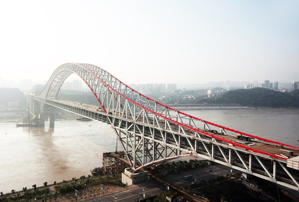 重庆最典型代表的3个地标,一个是朝天门长江大桥,一个