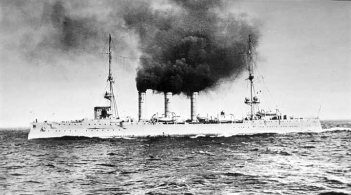 德国威斯巴登级轻巡洋舰