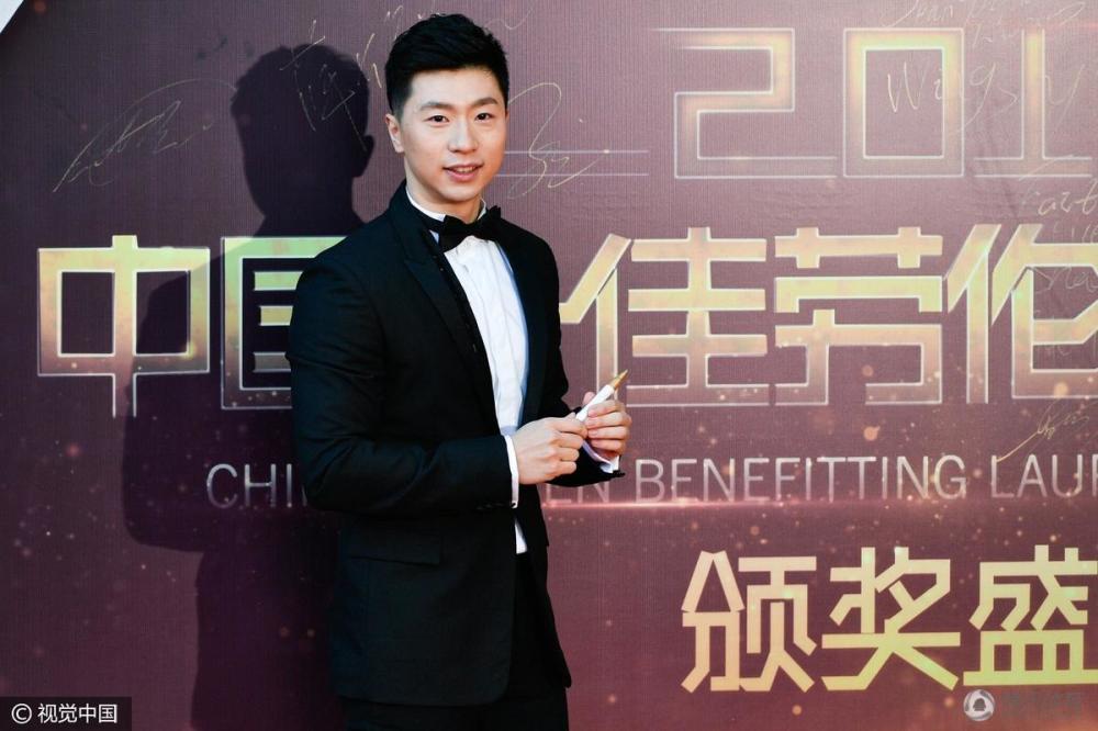 体坛群星齐聚中国劳伦斯盛典 王楠珠光宝气(组图)