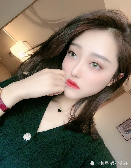 快手网红榜值大跌,看到直播收入引众人热议,网友:太打脸了!