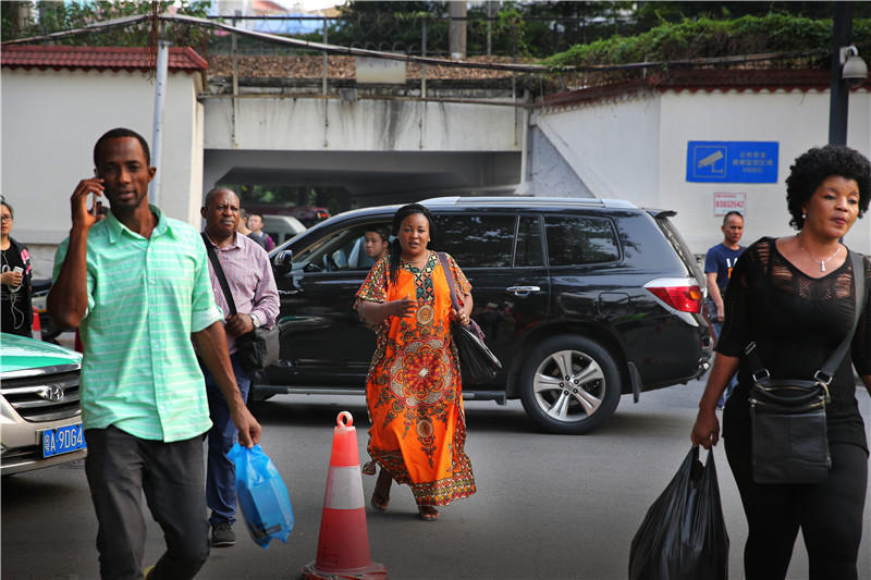 中国最大黑人聚居城市 他们在这儿生活_腾讯网触屏版
