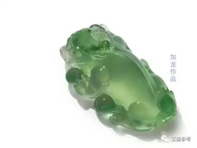 极致唯美!90后新锐玉雕师——加龙作品欣赏