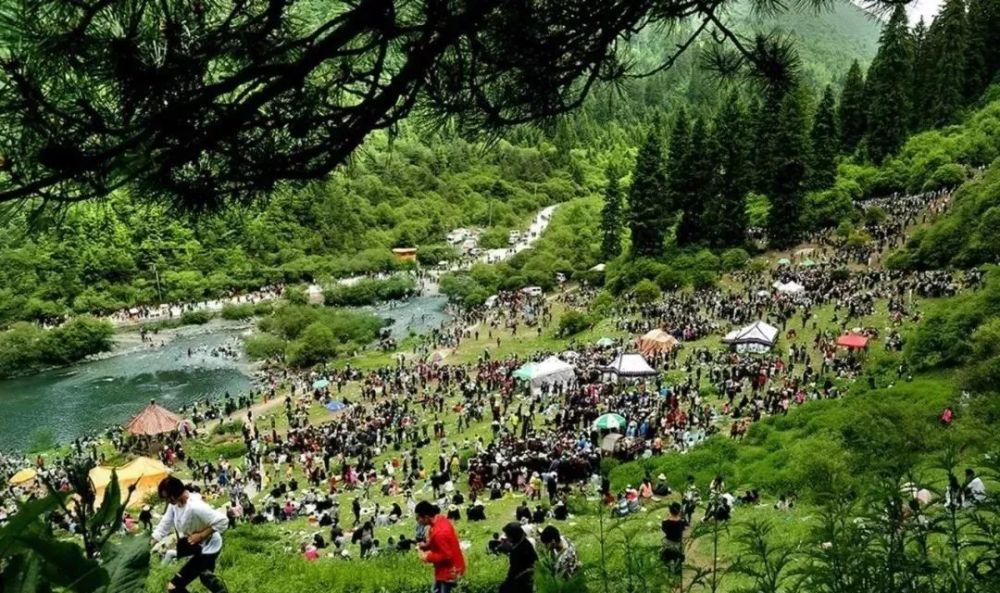 六一来见识松鸣岩花儿会的我,竟被法台山的速度和刺激