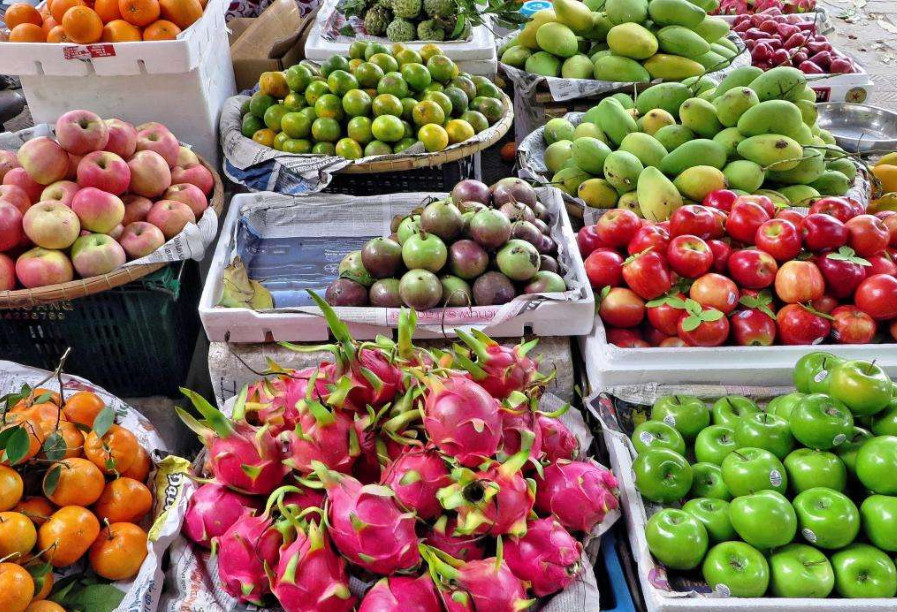 取消中国免签后,越南百万吨水果遭滞销,网友