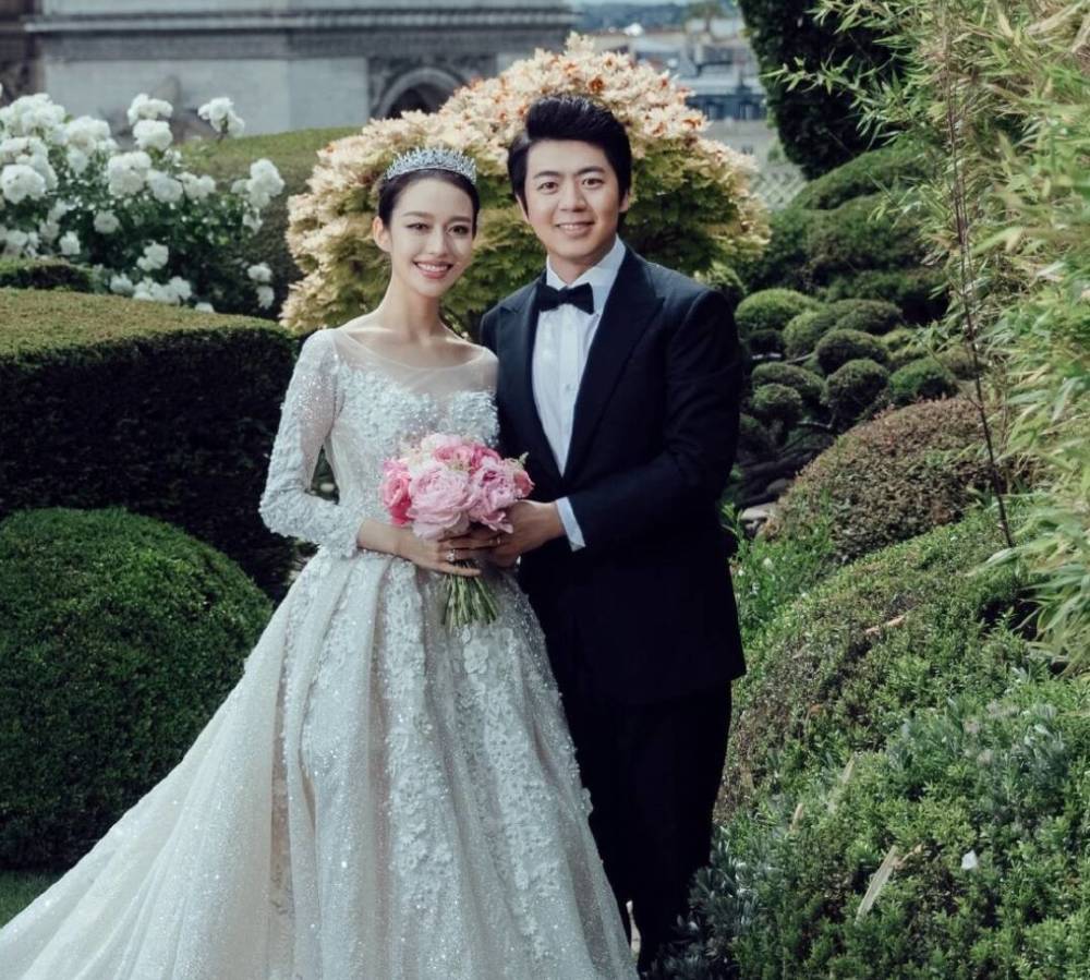 郎朗婚礼现场:新娘用中文向父母保证永远爱郎朗,周杰伦出席见证