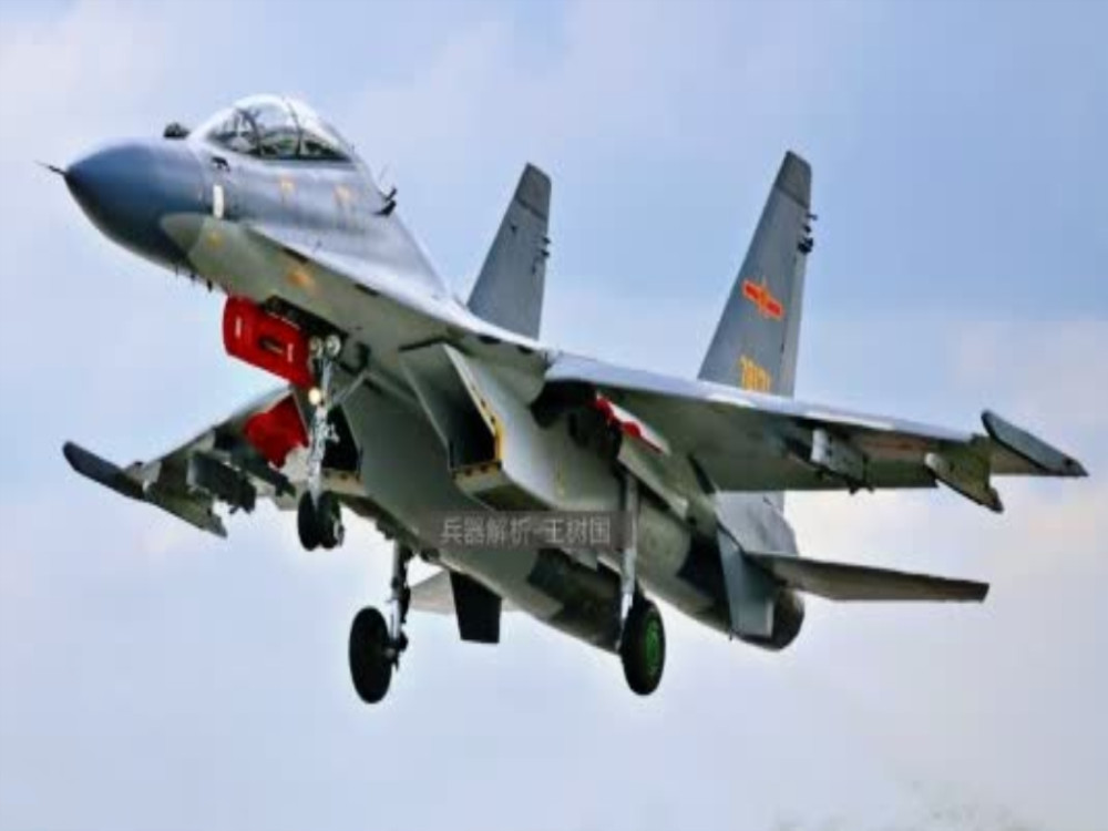 东欧国家或购买枭龙轻型战机!防御邻国苏30,均