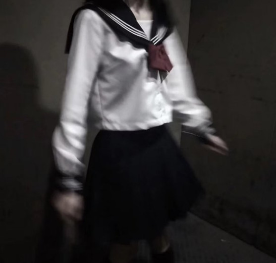 17岁女高中真人头像,头像女16岁真实照片 高冷女生头像:你十七岁喜欢的那个人,现在怎么样了?