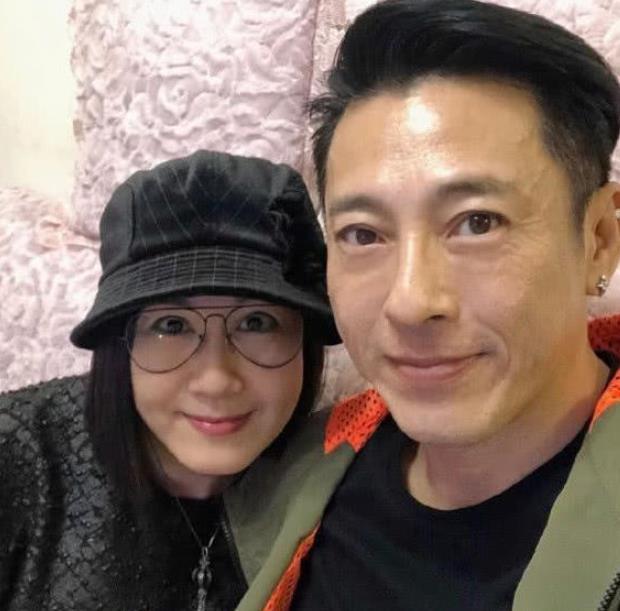 有种"年轻"叫吕颂贤,相爱25年只吃素食,网友:真的假的