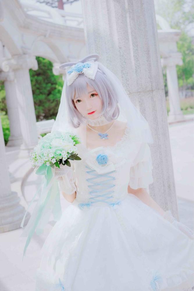 cosplay:花嫁洛天依,想做谁的新娘呢?