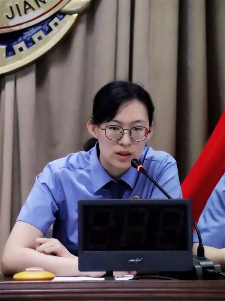 封官什么愿成语_装修封板是什么(2)
