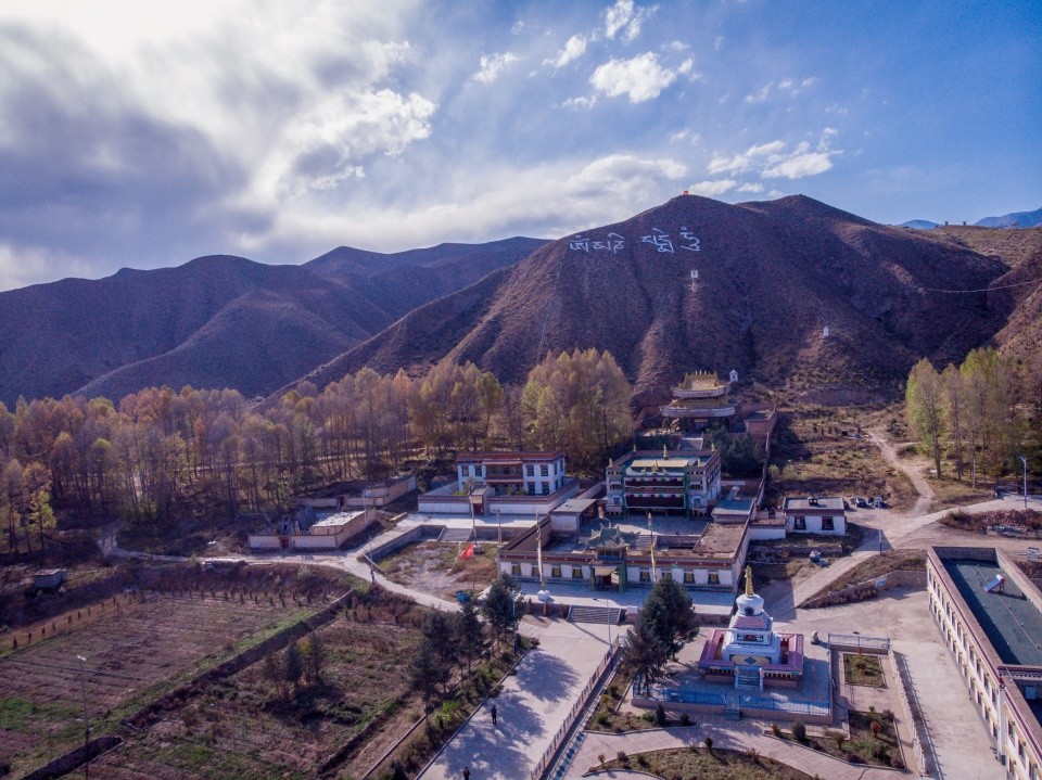 肃南城镇人口_肃南县皇城镇地图(3)