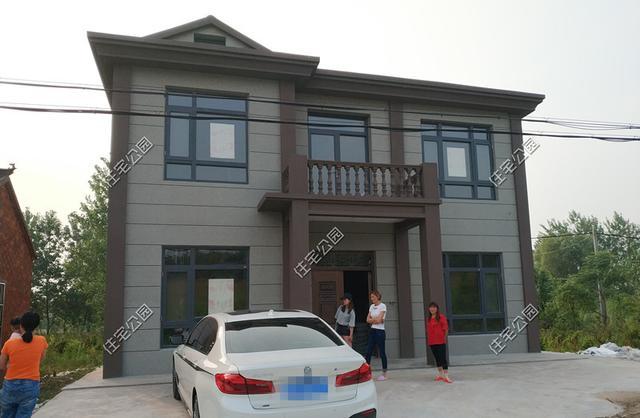 上海夫妻去安徽农村自建房,75万盖好两层楼,这钱花得值吗?