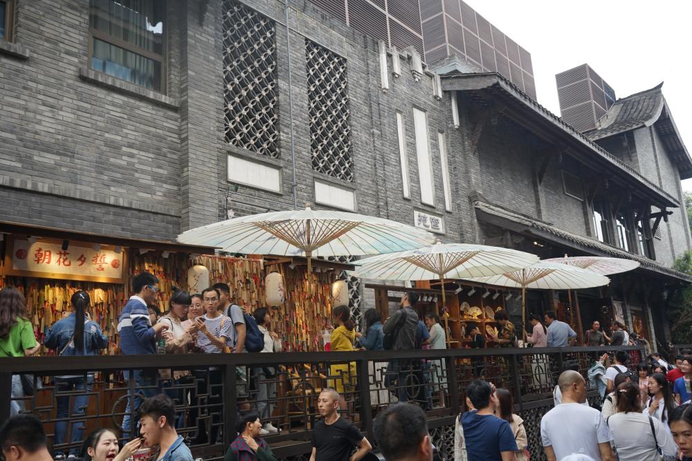 成都这个网红景点,红遍了全中国,却被吐槽:只有外地人才去