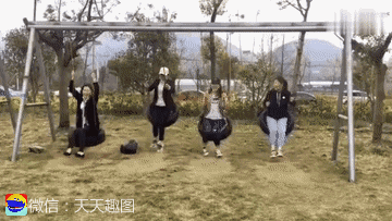 爆笑gif图:篮球明星投篮时,大概就这感觉吧?